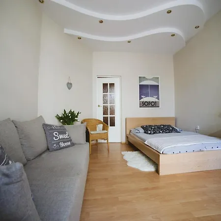 Kamienica Ogrodowa Apartment *