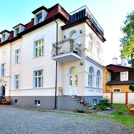Kamienica Ogrodowa Apartment Zoppot